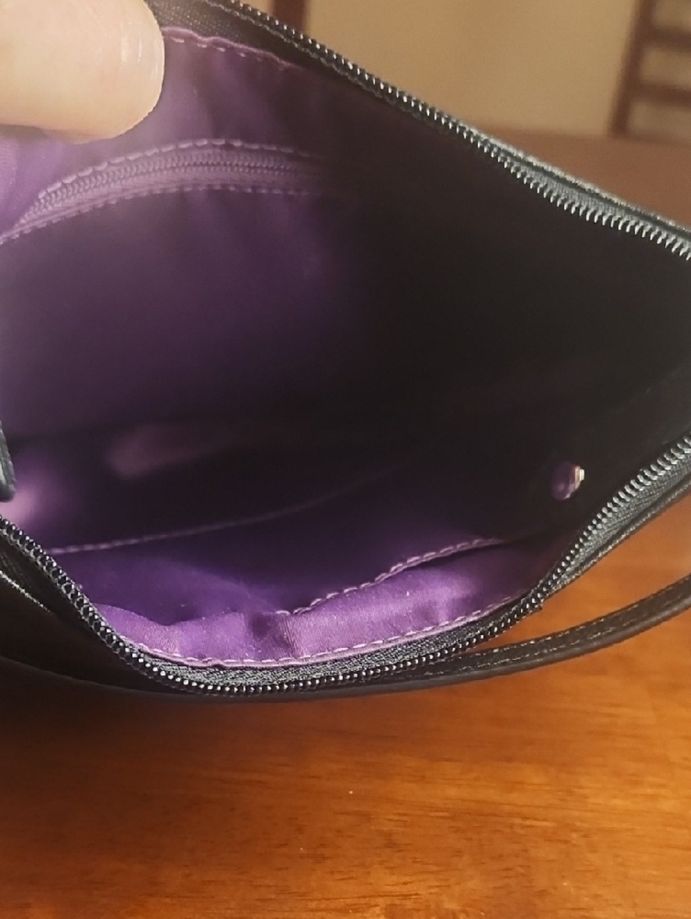 Coach Ashley Cross Body Bag W/Silver Hardware - Picture 6 of 8